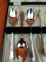 Antique Sterling Silver Hallmarked Cased 5 Spoons & Sugar Tongs 1906 Sheffield W S Savage & Co (12 of 12) Antique Sterling Silver Hallmarked Cased 5 Spoons & Sugar Tongs 1906 Sheffield W S Savage & Co (12 of 12)