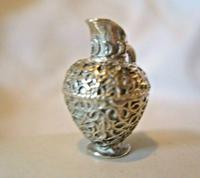 Vintage Sterling Silver Bracelet Charm 1960s Large Wine Pitcher Charm 5.6 Grams (4 of 8) Vintage Sterling Silver Bracelet Charm 1960s Large Wine Pitcher Charm 5.6 Grams (4 of 8)