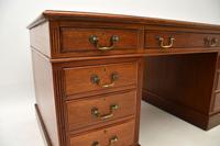 Large Antique Victorian Mahogany Pedestal Desk (5 of 12) Large Antique Victorian Mahogany Pedestal Desk (5 of 12)