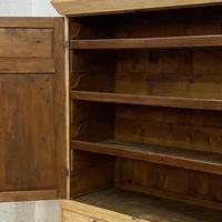 English victorian pine linen press (4 of 7) English victorian pine linen press (4 of 7)