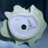 Rare Royal Doulton Figurine, HN1712, “Daffy Down Dilly” (3 of 11) Rare Royal Doulton Figurine, HN1712, “Daffy Down Dilly” (3 of 11)
