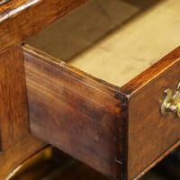 Antique Oak Small Dresser Base (5 of 11) Antique Oak Small Dresser Base (5 of 11)