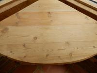 Corner table, side table, pine, Shoolbred. (3 of 5) Corner table, side table, pine, Shoolbred. (3 of 5)
