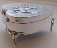 Rare Large 1904 Hallmarked Solid Silver Love Heart Pill Earring Jewellery Box (8 of 13) Rare Large 1904 Hallmarked Solid Silver Love Heart Pill Earring Jewellery Box (8 of 13)