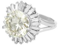 8.24ct Diamond & Platinum Ring by Boucheron - Vintage c.1950 (4 of 13) 8.24ct Diamond & Platinum Ring by Boucheron - Vintage c.1950 (4 of 13)