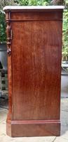 Victorian 1850s Mahogany Bedside Cupboard (7 of 9) Victorian 1850s Mahogany Bedside Cupboard (7 of 9)