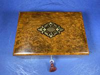 French 19th Century Burr Cedar Box. (2 of 14) French 19th Century Burr Cedar Box. (2 of 14)