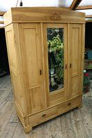 Fabulous & Large Old Pine Triple 'Knock Down' Wardrobe - We Deliver! (2 of 12) Fabulous & Large Old Pine Triple 'Knock Down' Wardrobe - We Deliver! (2 of 12)