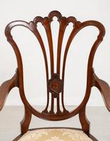Pretty Mahogany Open Carver Chair (8 of 8) Pretty Mahogany Open Carver Chair (8 of 8)