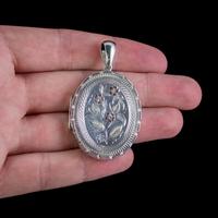 Antique Victorian Forget Me Not Locket Sterling Silver Gold Dated 1883 (6 of 7) Antique Victorian Forget Me Not Locket Sterling Silver Gold Dated 1883 (6 of 7)