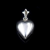 Antique Old Cut Paste Sterling Silver Puffy Heart Pendant Charm (5 of 8) Antique Old Cut Paste Sterling Silver Puffy Heart Pendant Charm (5 of 8)