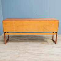 1960s Teak Sideboard (3 of 6) 1960s Teak Sideboard (3 of 6)