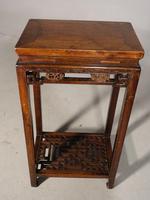 Attractive Early 20th Century Elm Occasional Table (5 of 5) Attractive Early 20th Century Elm Occasional Table (5 of 5)