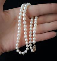 Vintage 1940s Cultured Pearl necklace, 14k gold (4 of 11) Vintage 1940s Cultured Pearl necklace, 14k gold (4 of 11)