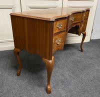 Burr Walnut Dressing Table or Desk by Gillows (11 of 16) Burr Walnut Dressing Table or Desk by Gillows (11 of 16)