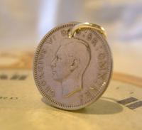 Vintage Pocket Watch Chain Fob 1950 Lucky Silver Sixpence Old 6d Coin Fob (8 of 8) Vintage Pocket Watch Chain Fob 1950 Lucky Silver Sixpence Old 6d Coin Fob (8 of 8)