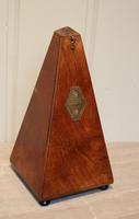 Walnut Metronome (5 of 8) Walnut Metronome (5 of 8)