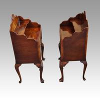 Matched Pair of Walnut Bedside Cabinets 1920's (6 of 8) Matched Pair of Walnut Bedside Cabinets 1920's (6 of 8)