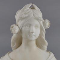 Stunning Italian Carved Marble Sculpture of Female (2 of 10) Stunning Italian Carved Marble Sculpture of Female (2 of 10)