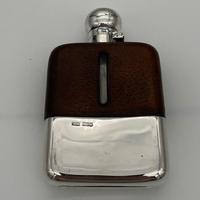 20th Century Modern Sterling Silver & Glass Hip Flask Sheffield 1937 James Dixon & Sons (2 of 9) 20th Century Modern Sterling Silver & Glass Hip Flask Sheffield 1937 James Dixon & Sons (2 of 9)