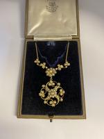 Antique Victorian 15ct Pearl Necklace (6 of 7) Antique Victorian 15ct Pearl Necklace (6 of 7)