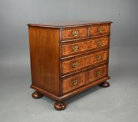 18th Century Oyster Chest of Drawers (2 of 5) 18th Century Oyster Chest of Drawers (2 of 5)