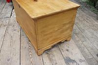 Restored Pine Blanket Box / Chest / Trunk / Coffee Table (6 of 8) Restored Pine Blanket Box / Chest / Trunk / Coffee Table (6 of 8)