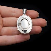 Antique Victorian Sterling Silver Oval Buckle Locket Pendant (3 of 10) Antique Victorian Sterling Silver Oval Buckle Locket Pendant (3 of 10)