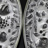 Magnificent Georgian Pair of Solid Silver Gilt Charger / Platter Dishes - George Burrows 1824 (22 of 27) Magnificent Georgian Pair of Solid Silver Gilt Charger / Platter Dishes - George Burrows 1824 (22 of 27)