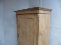 Lovely Wide Antique Pine 1 Door Kitchen Storage Cupboard to wax / paint (2 of 8) Lovely Wide Antique Pine 1 Door Kitchen Storage Cupboard to wax / paint (2 of 8)