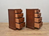 Pair of Victorian mahogany bedside chests of drawers (2 of 4) Pair of Victorian mahogany bedside chests of drawers (2 of 4)