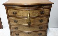 Burr Walnut Serpentine Shaped Chest of Drawers (3 of 9) Burr Walnut Serpentine Shaped Chest of Drawers (3 of 9)