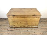 Large Victorian Antique Pine Trunk (14 of 14) Large Victorian Antique Pine Trunk (14 of 14)