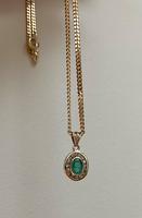 Vintage 9ct Gold Emerald & Diamond Pendant & Chain (2 of 3) Vintage 9ct Gold Emerald & Diamond Pendant & Chain (2 of 3)