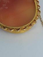Italian Cameo Brooch (5 of 5) Italian Cameo Brooch (5 of 5)