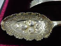 Antique Victorian Pair of Silver Gilt Berry Spoons & Sifter Spoon Set Sheffield 1898 (5 of 8) Antique Victorian Pair of Silver Gilt Berry Spoons & Sifter Spoon Set Sheffield 1898 (5 of 8)