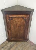 Antique 19th Century Oak Corner Cupboard (10 of 11) Antique 19th Century Oak Corner Cupboard (10 of 11)