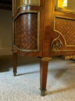 Exceptional 19th Century French Kingwood Parquetry Gilt Metal Vitrine Display Cabinet (14 of 17) Exceptional 19th Century French Kingwood Parquetry Gilt Metal Vitrine Display Cabinet (14 of 17)