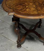 Pretty Walnut Carolean Coffee or Lamp Table (7 of 10) Pretty Walnut Carolean Coffee or Lamp Table (7 of 10)