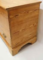 Georgian pine mule chest dated 1816 (7 of 12) Georgian pine mule chest dated 1816 (7 of 12)