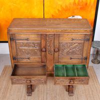Carved Oak Sideboard Cupboard (6 of 13) Carved Oak Sideboard Cupboard (6 of 13)
