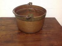 Very Fine 19th Century French Perigordain Copper Cauldron with Cast Iron Handle VGC Plant Holder, Tress Planter Urn (5 of 7) Very Fine 19th Century French Perigordain Copper Cauldron with Cast Iron Handle VGC Plant Holder, Tress Planter Urn (5 of 7)