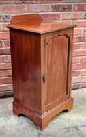 Edwardian Mahogany Wood Inlaid Bedside Cabinet (3 of 7) Edwardian Mahogany Wood Inlaid Bedside Cabinet (3 of 7)