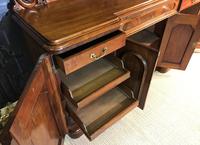 Victorian Mahogany Sideboard (12 of 17) Victorian Mahogany Sideboard (12 of 17)