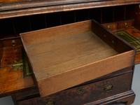 Early 18th Century Walnut Secretaire Writing Cabinet (30 of 31) Early 18th Century Walnut Secretaire Writing Cabinet (30 of 31)