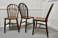 4 High Windsor Beech & Elm Hoop Back Windsor Chairs (5 of 5) 4 High Windsor Beech & Elm Hoop Back Windsor Chairs (5 of 5)
