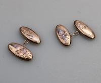 Boxed Pair of 9ct Gold Engraved Cufflinks c.1916 (4 of 8) Boxed Pair of 9ct Gold Engraved Cufflinks c.1916 (4 of 8)