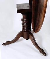 Early 19th Century Country Oak Tilt-Top Breakfast Table (5 of 9) Early 19th Century Country Oak Tilt-Top Breakfast Table (5 of 9)