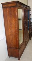 1920's Large Oak Mirrored 3 Door Wardrobe with Slides (3 of 6) 1920's Large Oak Mirrored 3 Door Wardrobe with Slides (3 of 6)
