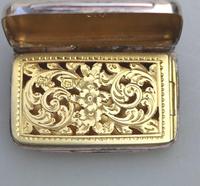 Attractive Victorian Engraved Solid Silver Vinaigrette London c.1877 (7 of 8) Attractive Victorian Engraved Solid Silver Vinaigrette London c.1877 (7 of 8)